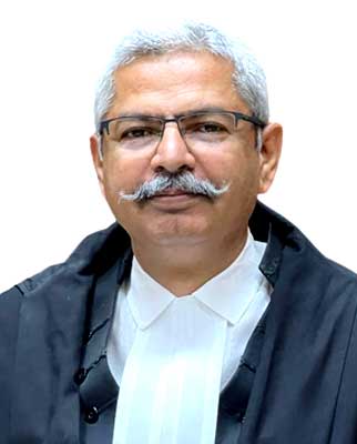 HON'BLE SHRI JUSTICE VISHAL DHAGAT photo
