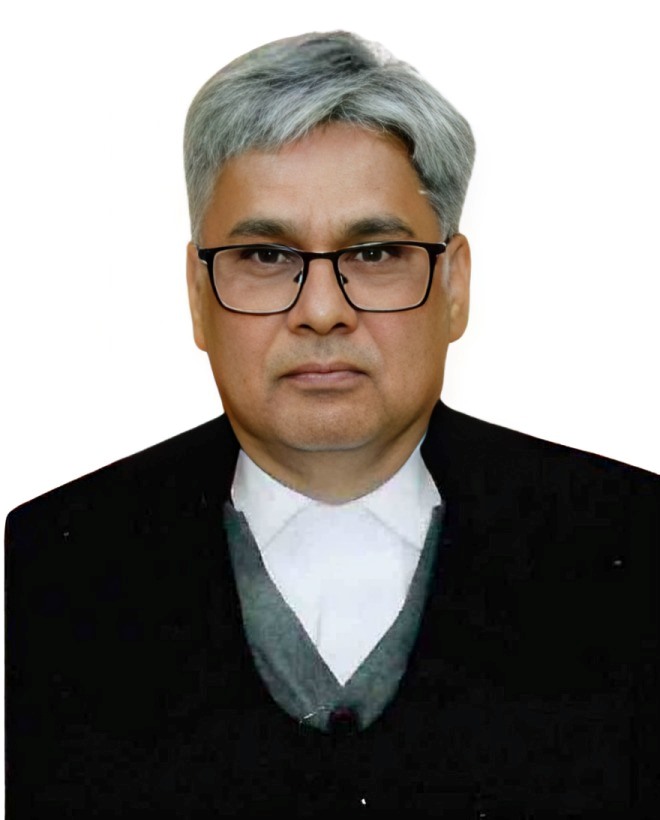 HON'BLE SHRI JUSTICE HIRDESH photo